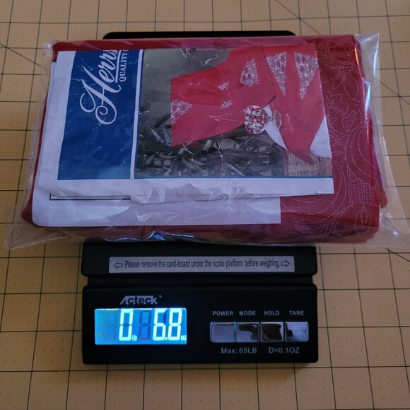 HERRSCHNERS Red Candle Pyramid Stamped Cross Stitch Kit #536009 - Picture 10 of 10